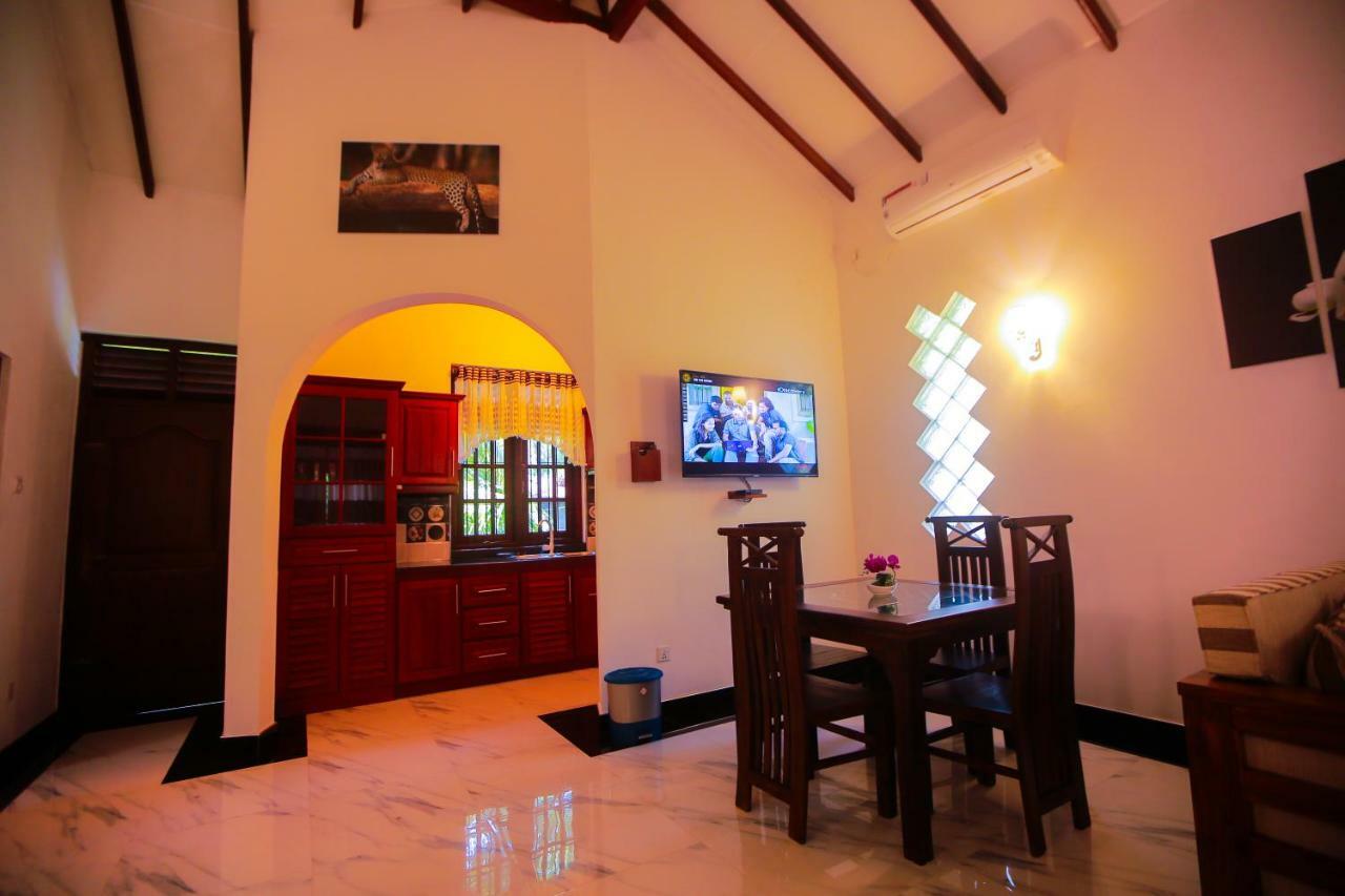 Sri Lankan Villa Elagawagoda ภายนอก รูปภาพ
